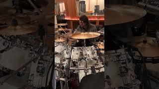 Charlie Benante- Dave Grohl plays my kit and a ittle bit of Nirvana 🩷 (scentless apprentice)