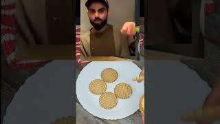 Virat Kholi's Special Marigold Biscuit Sandwich Recipe   #shorts #biscuit #marigold #viratkohli