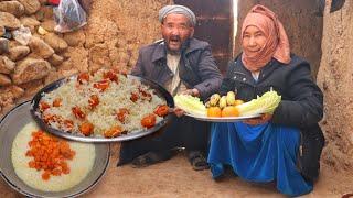 The old couple living in the cold of winter: Delicious food recipe||Village Life Afghanistan