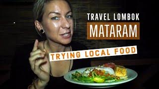 TRYING INDONESIAN FOOD (bule mencoba makanan lokal) Mataram, Lombok