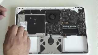 Macbook White Unibody late 2009 Disassembled