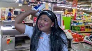 Attitude na cashier