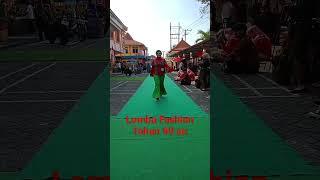 Lomba Fashion Kostum Jadul Tahun 70 an