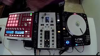 Denon 3900 - Hybrid Mode ( Traktor Frequency) + Maschine Mk2 - Quick Test