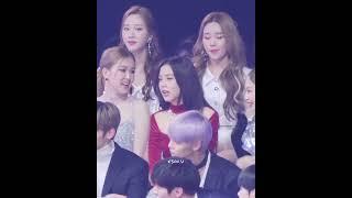 Jisoo's reaction when V gave flying kiss  #jisoo #kimtaehyung #taesoo #vsoo