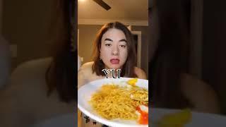 LIHAT YOUKE USA MAKAN MIE GORENG DENGAN TELOR CEPLOK ENAK BANGET LIHATNYA JADI MAU BIKIN JUGA