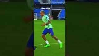 Thế hệ Brazil này không bằng một góc Neymar  #var370