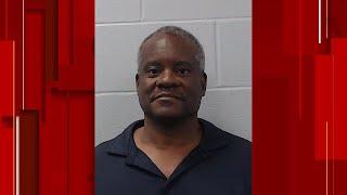 Former San Antonio firefighters union president arrested on stalking charge