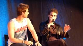 Panel Paul Wesley and Nathaniel Buzolic at BloodyNightCon Brussel. Paul imitate Ian somerhalder