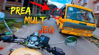 AU ARUNCAT CU MANCARE IN MINE - MOTOCICLIST IN INDIA SI HIMALAYA Part 1