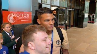 Thiago Silva and Graham Potter signing autographs for Chelsea fans