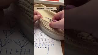 Не покупай– свяжи! Сапоги мечты за пару вечеров #вязаниекрючком #crochet #обувькрючком #ажур