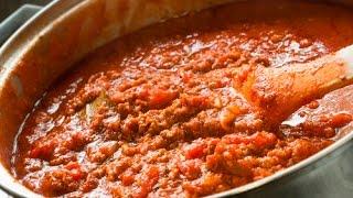 The GREATEST Spaghetti Meat Sauce EVER!!