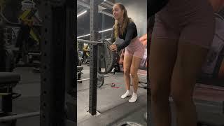 Que le pasa? #fit #fitness #fitmotivation #gym #gimnasio #entrenamiento #gymgoals
