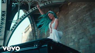 KAROL G, Mariah Angeliq - EL MAKINON (Official Video)