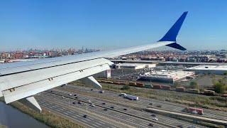 United Airlines Boeing 737 MAX 8 landing at Newark (EWR)