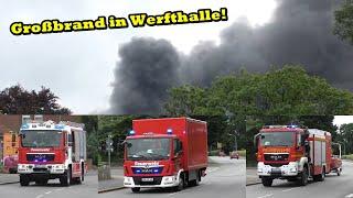 Schiffshalle mit Yacht in Flammen | Großbrand auf dem Gelände der Lürssen-Kröger-Werft bei Rendsburg