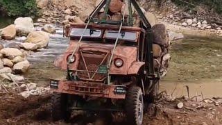 Rainforest Logging Truck Extreme Roads