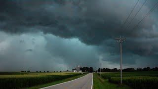 Severe Thunderstorms in Northern Illinois - Epic Structure, High Winds, Heavy Rains - 7/14/23