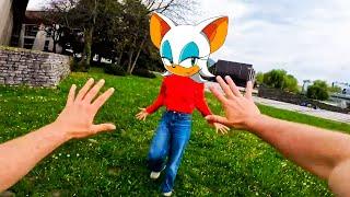 Friday Night Funkun' Rouge Is Chasing Sonic Be Like