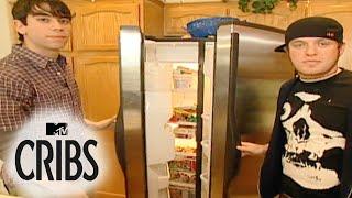 Junkfood und Alkohol! So leben die Rocker von New Found Glory | MTV Cribs | MTV Deutschland