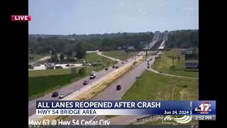 Crash slows traffic on near Highway 54 bridge in Jefferson City
