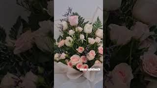 @user-sq9nf5wo2k تنسيق باقه ورد على قاعده ورد طبيعي بشكل جميل وحلو ومرتب #ورد #تغليف #تنسيق_ورد #