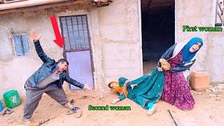 Orders of the first wife: Can the first wife kick the second wife out of the house?