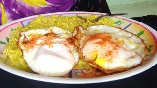 Eating maggi noodles,sunny sideup egg|mukbang|eating show