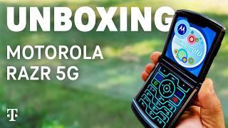 Motorola RAZR 5G Unboxing | T-Mobile