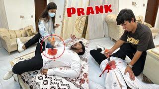 FAKE BLOOD PRANK on Mamu  Pet Me Khanjar Dal Dea 