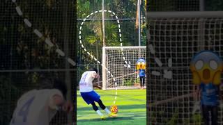 Knuckleball training #football #knuckleball #soccer #freekick #goals #shorts #trending