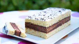 Gâteau Napolitain fait maison pour le goûter (chocolat et vanille)