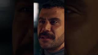 فك يده؟؟ عشان يسقففك يده #النمر