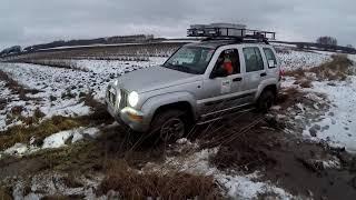 Jeep Cherokee KJ off-road #000