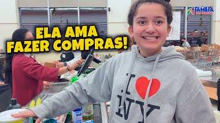 Ana Ama Fazer Compras! / Ela Esta Dedicada Em Cuidar do Cabelo!