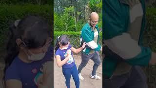 Juego del calamar Sari, Mía y Papi 