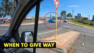 When to Give Way (Roundabouts Australia)