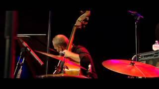 Avishai Cohen - ‘Calm’ Live (Nancy Jazz Pulsations, 2015)