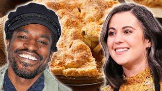 Which Celebrity Makes The Best Apple Pie? • Celebrity Recipe Royale