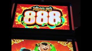 Trying to get multipliers Xing Fu 888 slot machine.