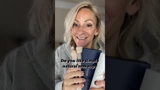 Do you like simple natural makeup??