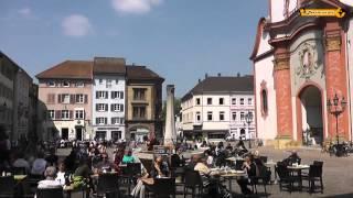 Bad Säckingen mit Holzbrücke Rhein