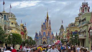 Magic Kingdom 4th of July 2021 Crowds - Filmed in 4K | Walt Disney World Orlando Florida July 2021