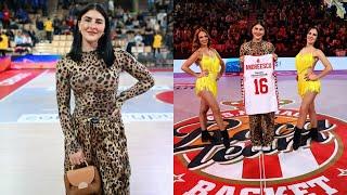 Sport 2025 - Bianca Andreescu has let go of the rackets to support AS Monaco Basket