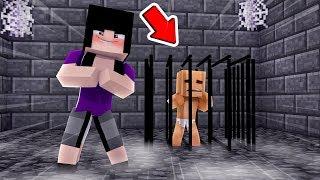 LA NIÑERA SECUESTRA AL BEBE AMAYA EN  MINECRAFT !! EL MISTERIO DE LOS PAYASOS ASESINOS