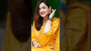 Tere Bin Drama Actres YumnaZaidi new latest Tik Tok video 