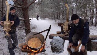 Чай из царского самовара на углях, плов в казане и скумбрия на углях. Жизнь в деревне