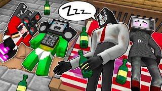 DRUNK PARENTS KICKED JJ and MIKEY OUT of BED! POOR and BAD FAMILY in Minecraft - Maizen