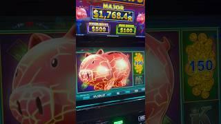 Massive Piggy On Piggy Bankin! #slots #slotmachine #jackpot #vegas #casino #gambling #slot #slotgame